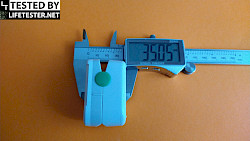 Test - Medisana PM 100 connect Pulsoximeter Messung der Dicke - © www.lifetester.net
