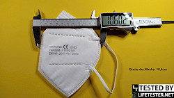 Im Test - EUROPAPA 20x FFP2 Atemschutzmaske - Erfahrungen Die Breite der Maske - 10,6cm - © www.lifetester.net