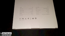 Im Test: tragbarer USB Nackenventilator in weiß mit 3 Leistungsstufen Rückseite VErpackung - © www.lifetester.net