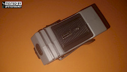 Im Test: Test - VATEEN Handventilator Tragbarer Halsventilator - Erfahrungsbericht Ladebuchse, USB Anschluss - © www.lifetester.net
