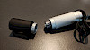 Detailaufnahme vom Batteriefach – Schraubverschluss am Kopfende mit sauberem Gewinde für guten Kontakt.